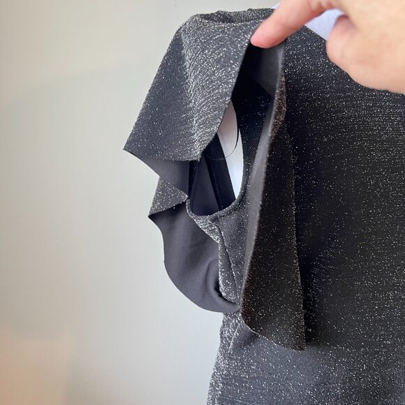 ✨🖤Riki's Black Sparkly One-Shoulder Cocktail Dress - Ruffle Detail size 14 🖤✨ - Picture 3 of 11